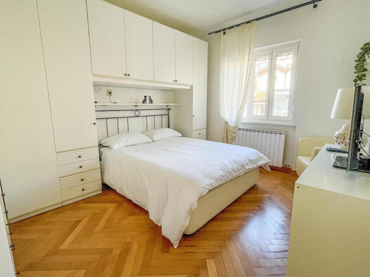 Apartment Galleria 16 *